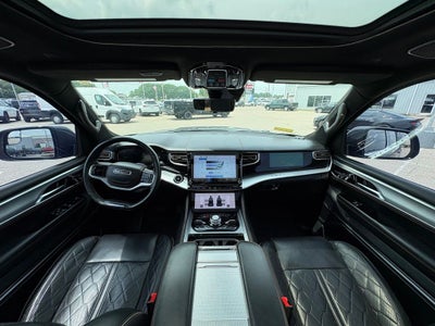 2022 Jeep Grand Wagoneer Series III