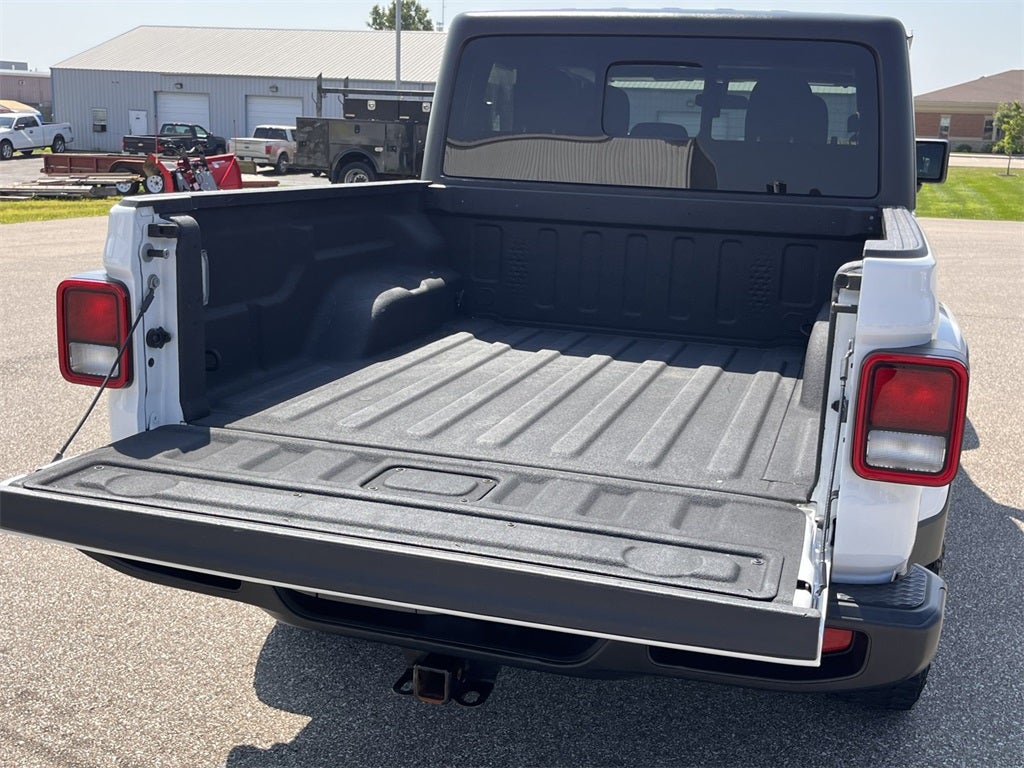 2021 Jeep Gladiator Willys