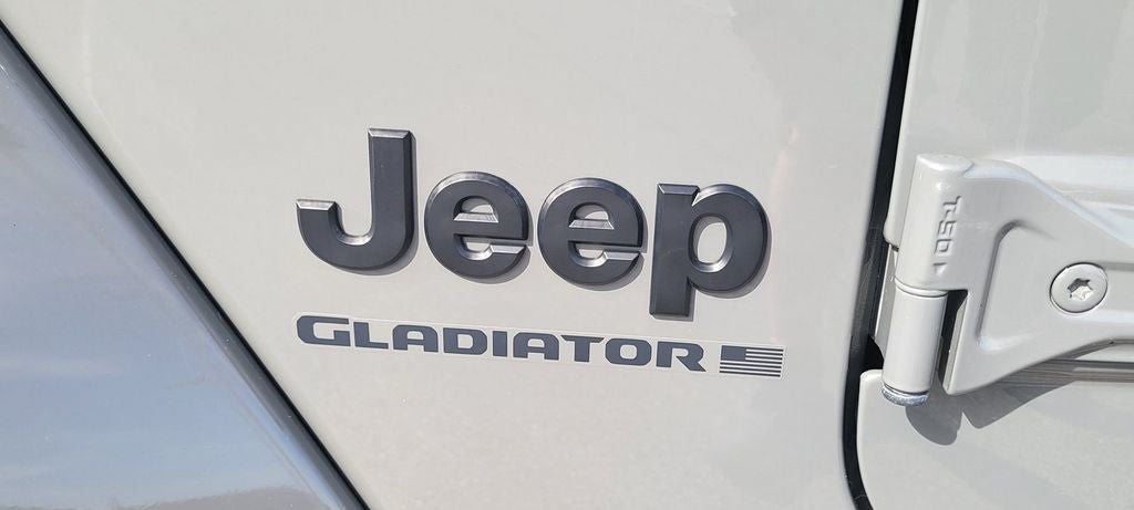 2023 Jeep Gladiator Willys