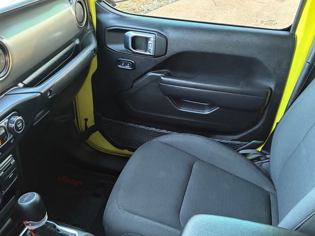 2023 Jeep Gladiator Sport