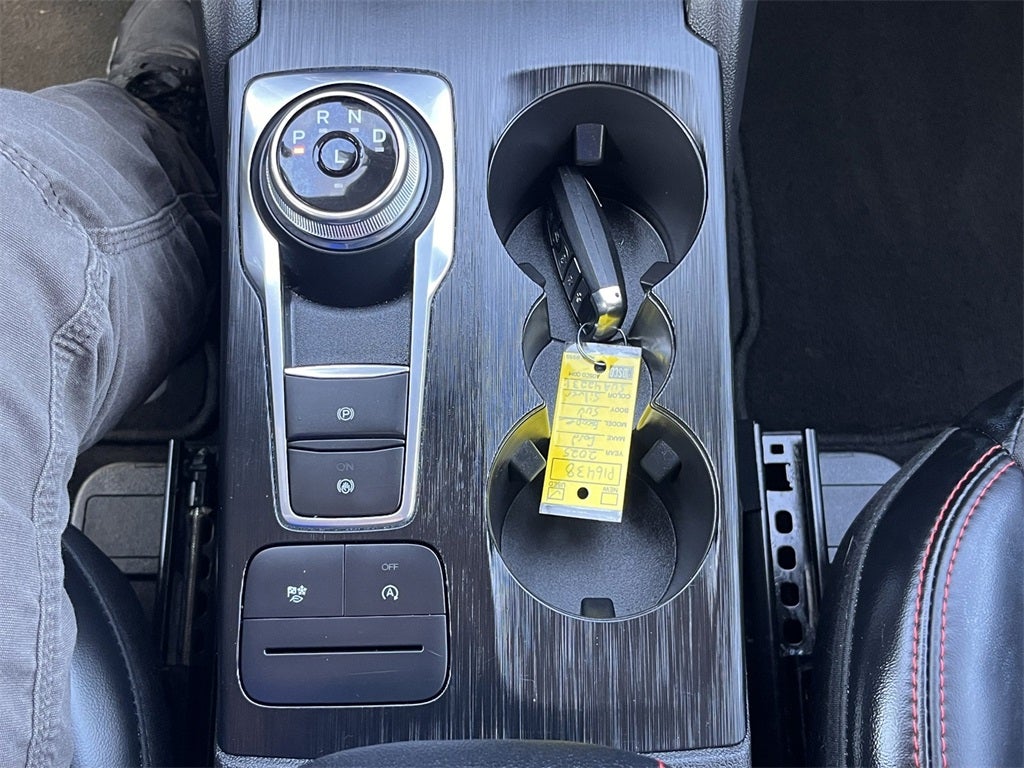 2025 Ford Escape ST-Line Select