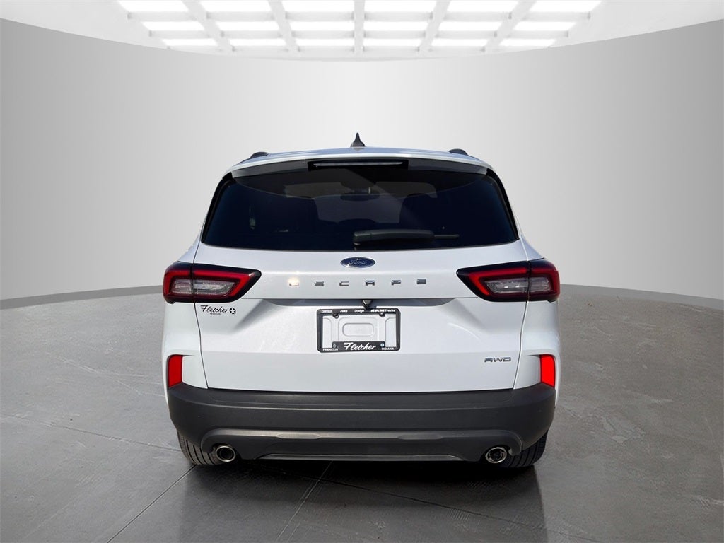 2025 Ford Escape ST-Line Select