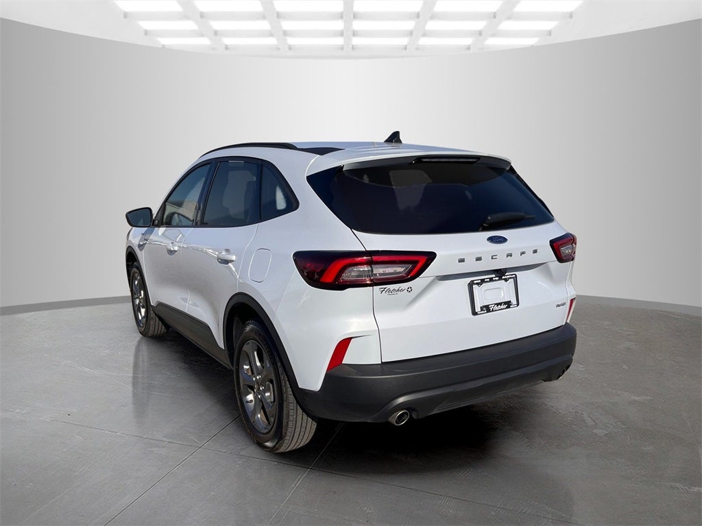 2025 Ford Escape ST-Line Select