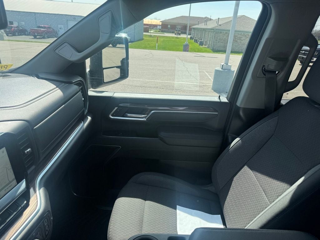 2025 Chevrolet Silverado 3500HD LT