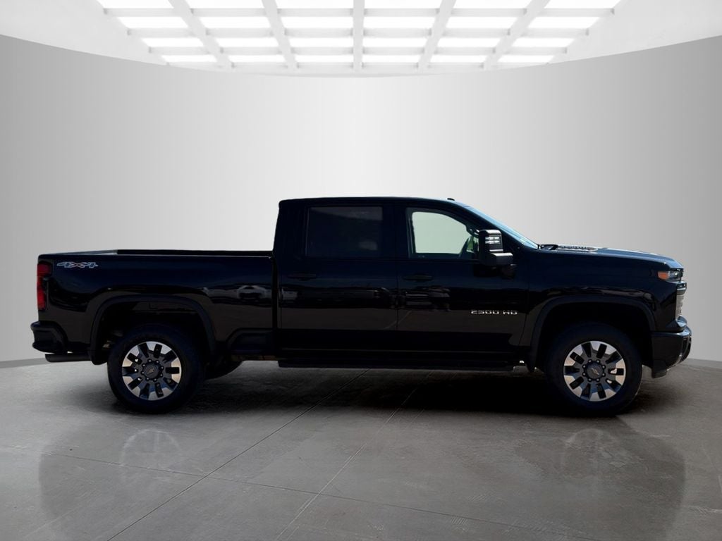 2024 Chevrolet Silverado 2500HD Custom