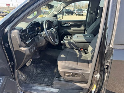 2025 Chevrolet Silverado 1500 LT LT1