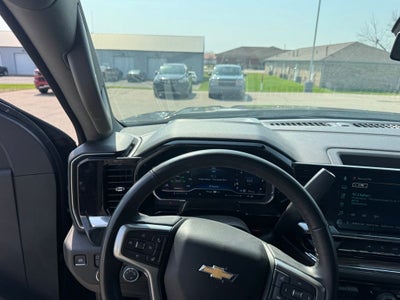 2025 Chevrolet Silverado 1500 LT LT1