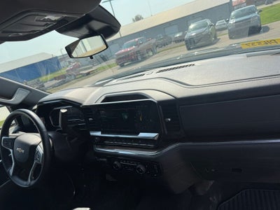 2025 Chevrolet Silverado 1500 LT LT1