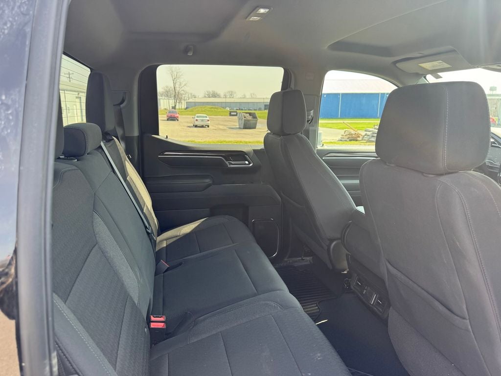2025 Chevrolet Silverado 1500 LT LT1