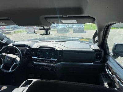 2025 Chevrolet Silverado 1500 LT LT1