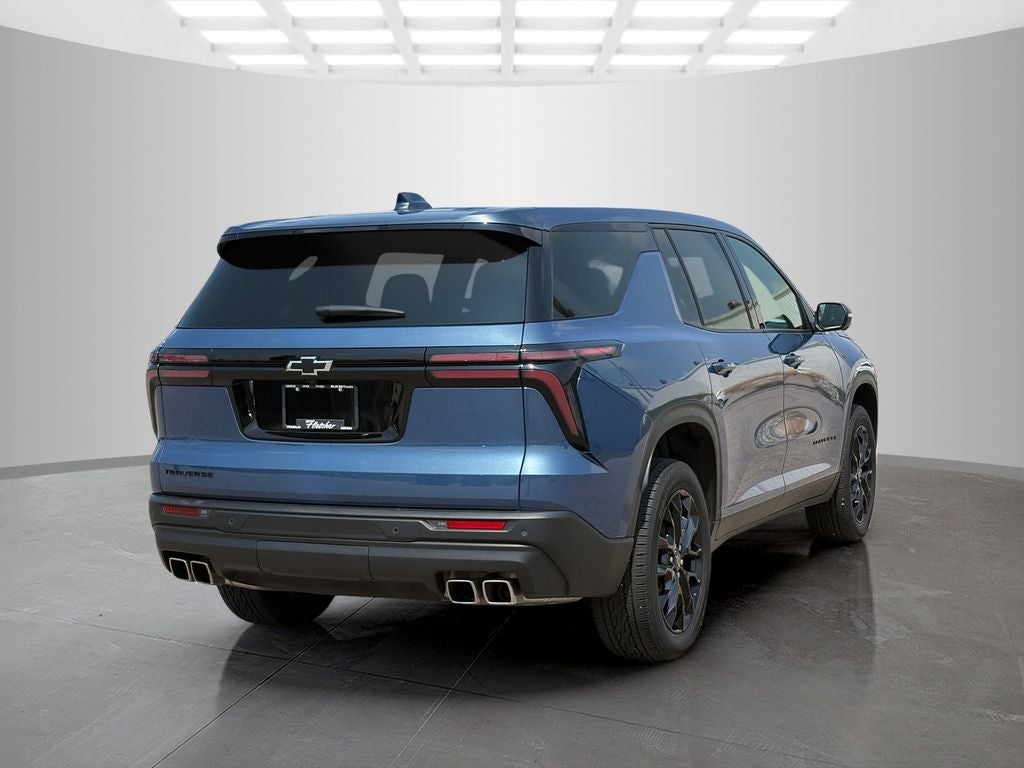 2024 Chevrolet Traverse LS