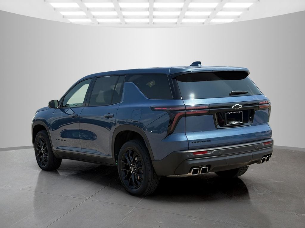 2024 Chevrolet Traverse LS