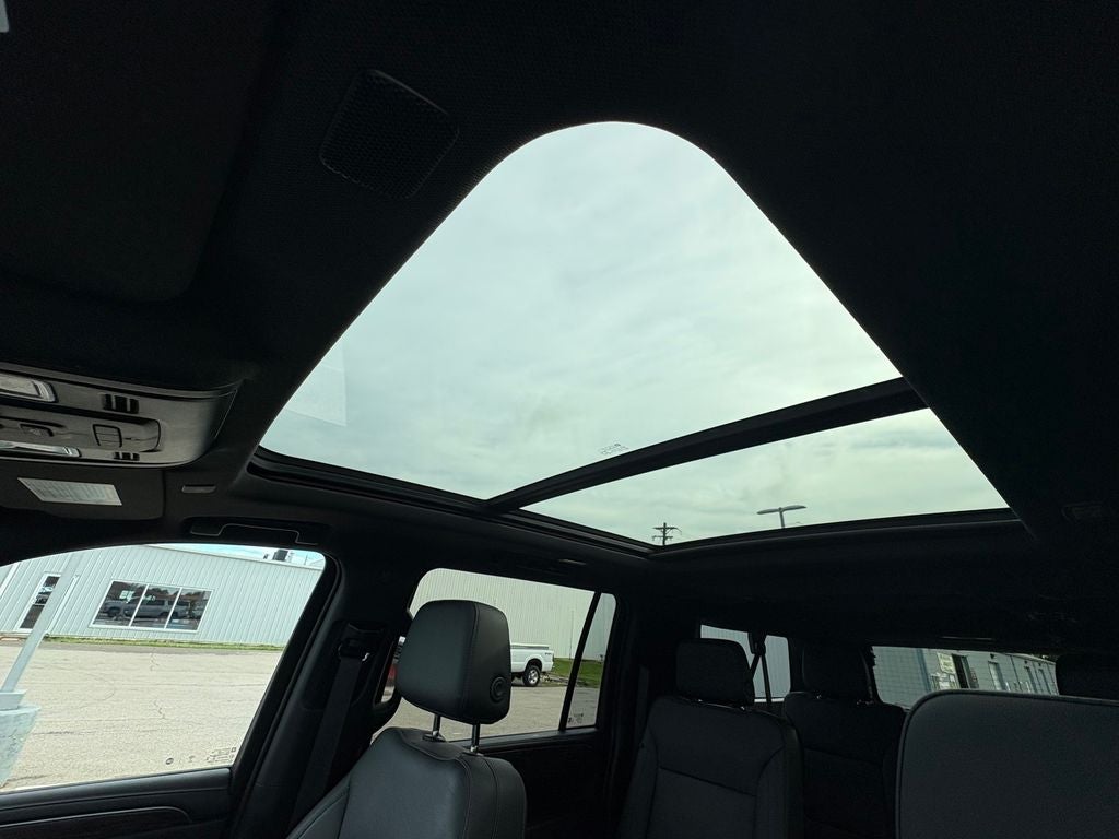 2023 Chevrolet Suburban Z71
