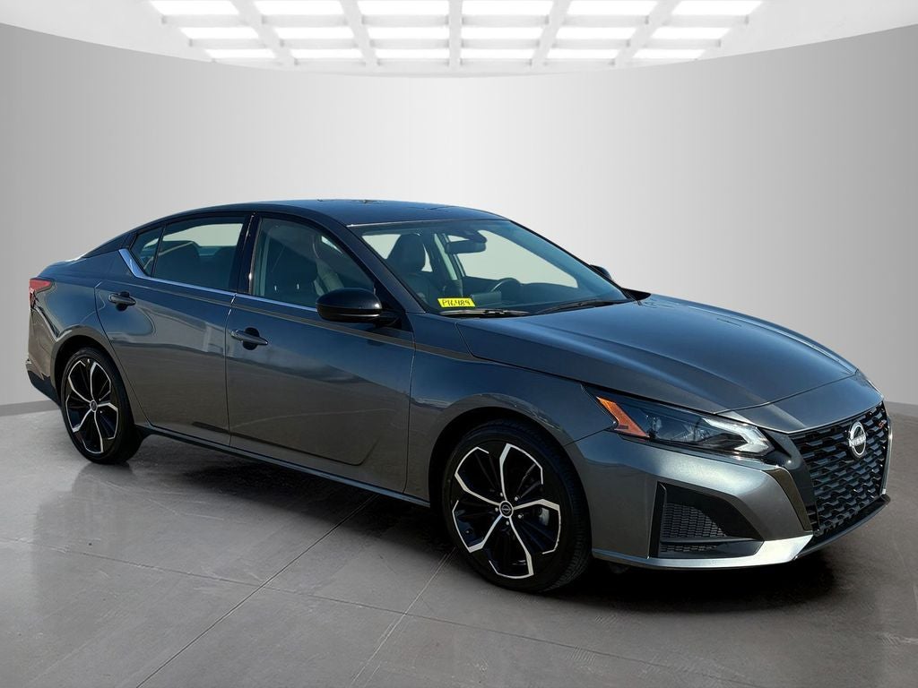 2025 Nissan Altima 2.5 SR