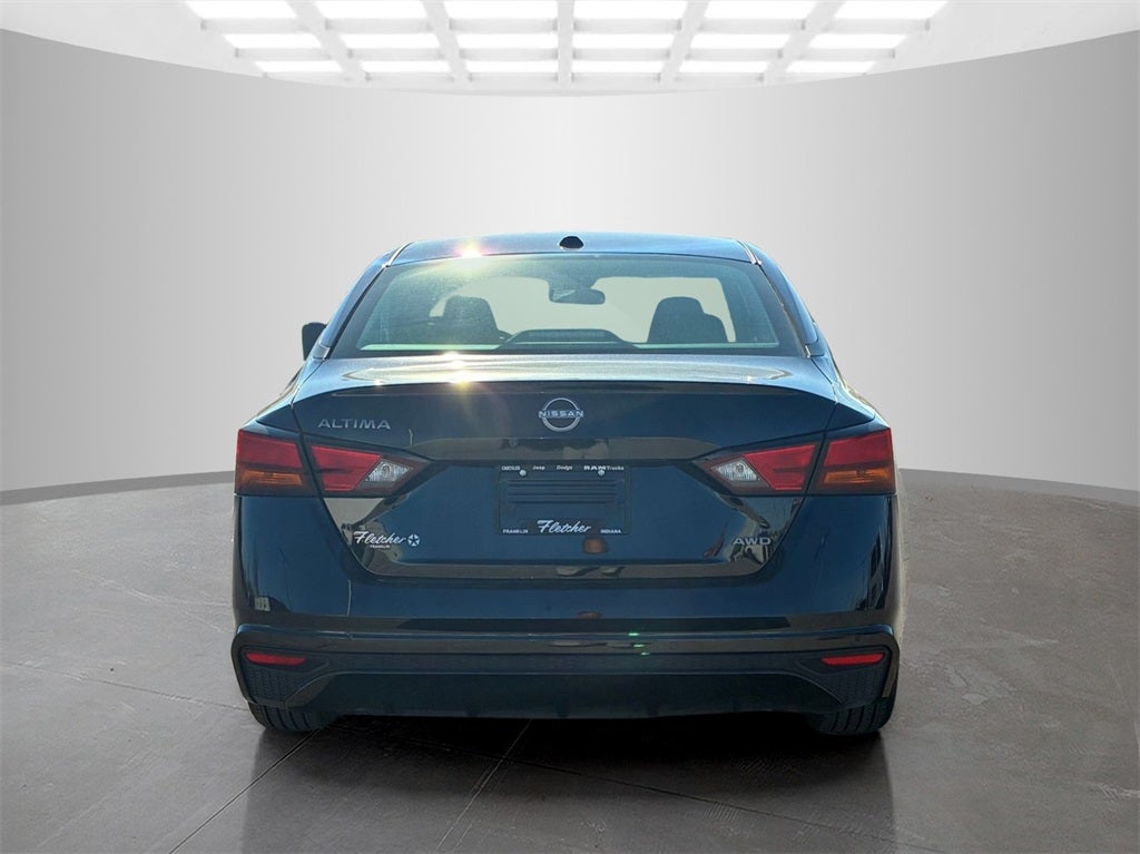 2025 Nissan Altima 2.5 SV