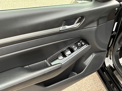 2025 Nissan Altima 2.5 SL