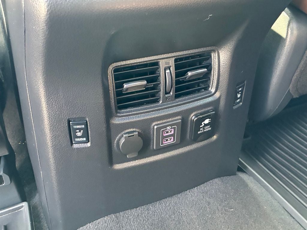 2021 Nissan Titan Platinum Reserve