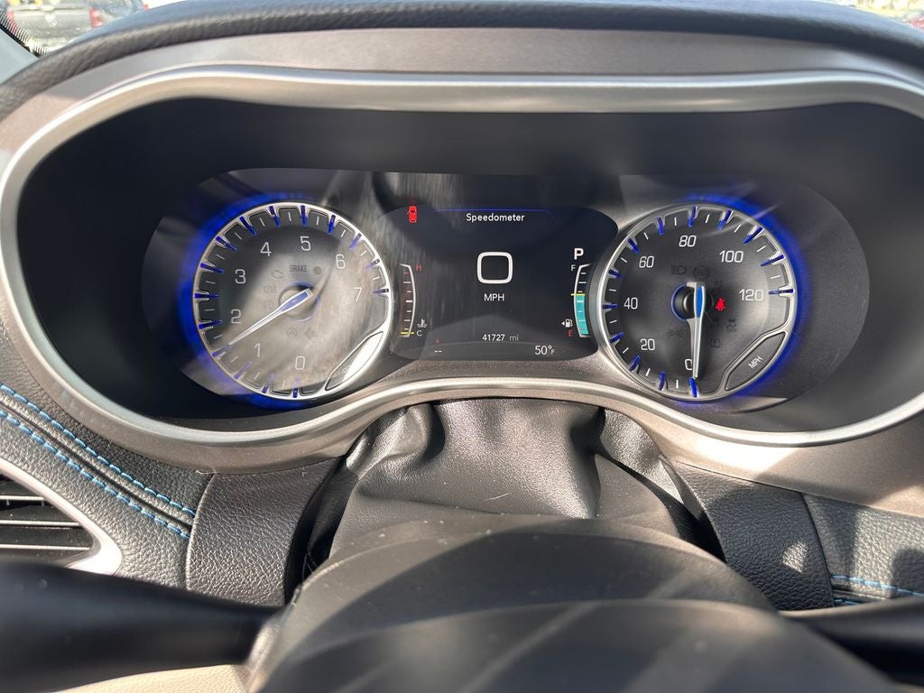 2021 Chrysler Pacifica Touring L