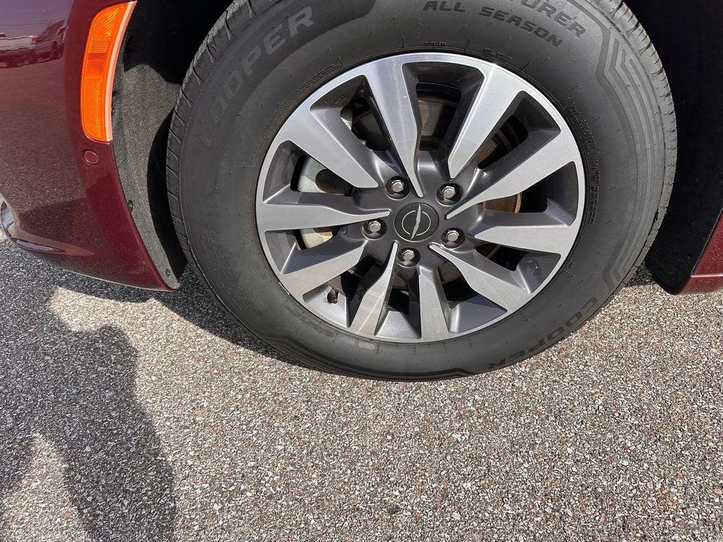 2021 Chrysler Pacifica Touring L