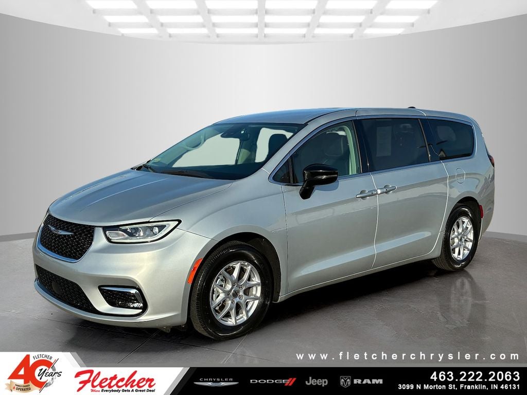 2024 Chrysler Pacifica Touring L