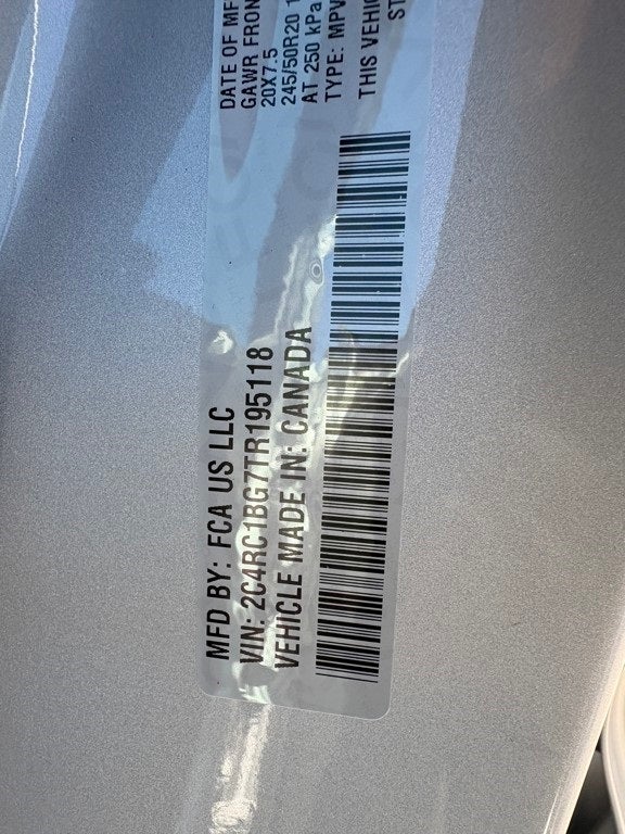 2026 Chrysler Pacifica Select