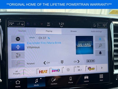2027 Chrysler Pacifica Select