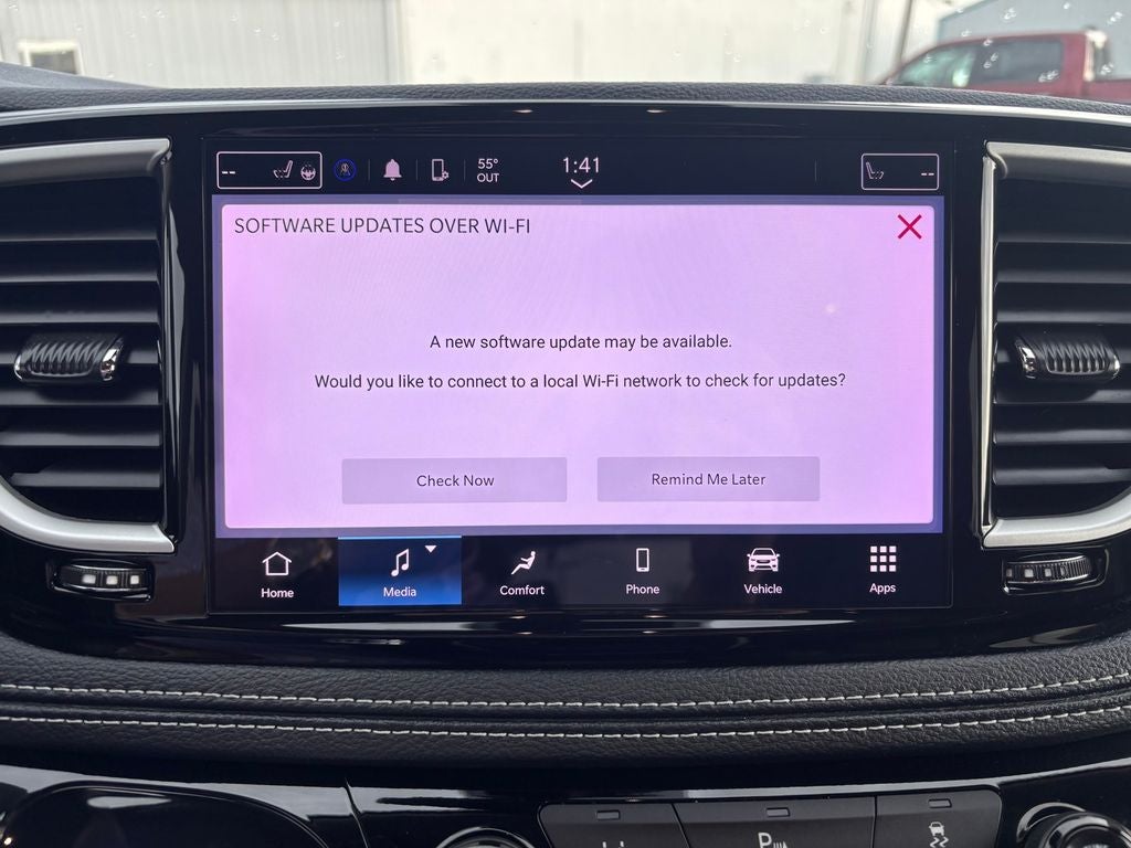 2023 Chrysler Pacifica Hybrid Touring L