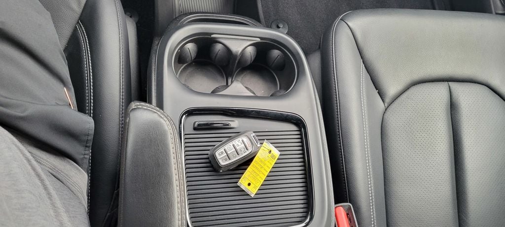 2022 Chrysler Pacifica Hybrid Touring L