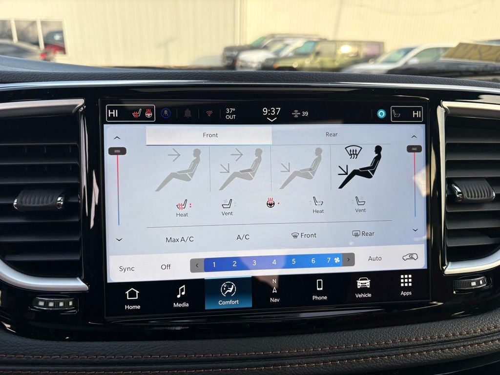 2026 Chrysler Pacifica Pinnacle