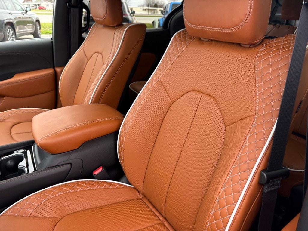 2026 Chrysler Pacifica Pinnacle