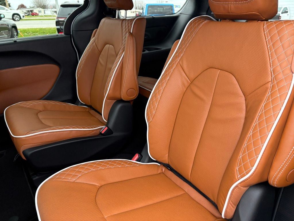 2026 Chrysler Pacifica Pinnacle