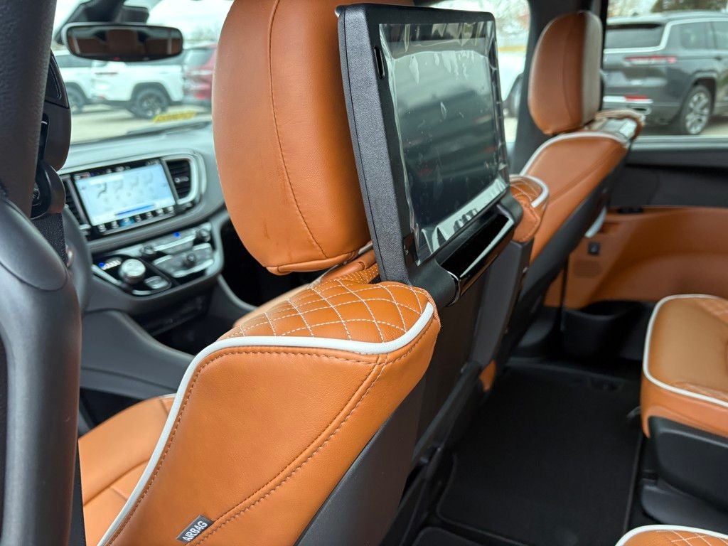 2026 Chrysler Pacifica Pinnacle