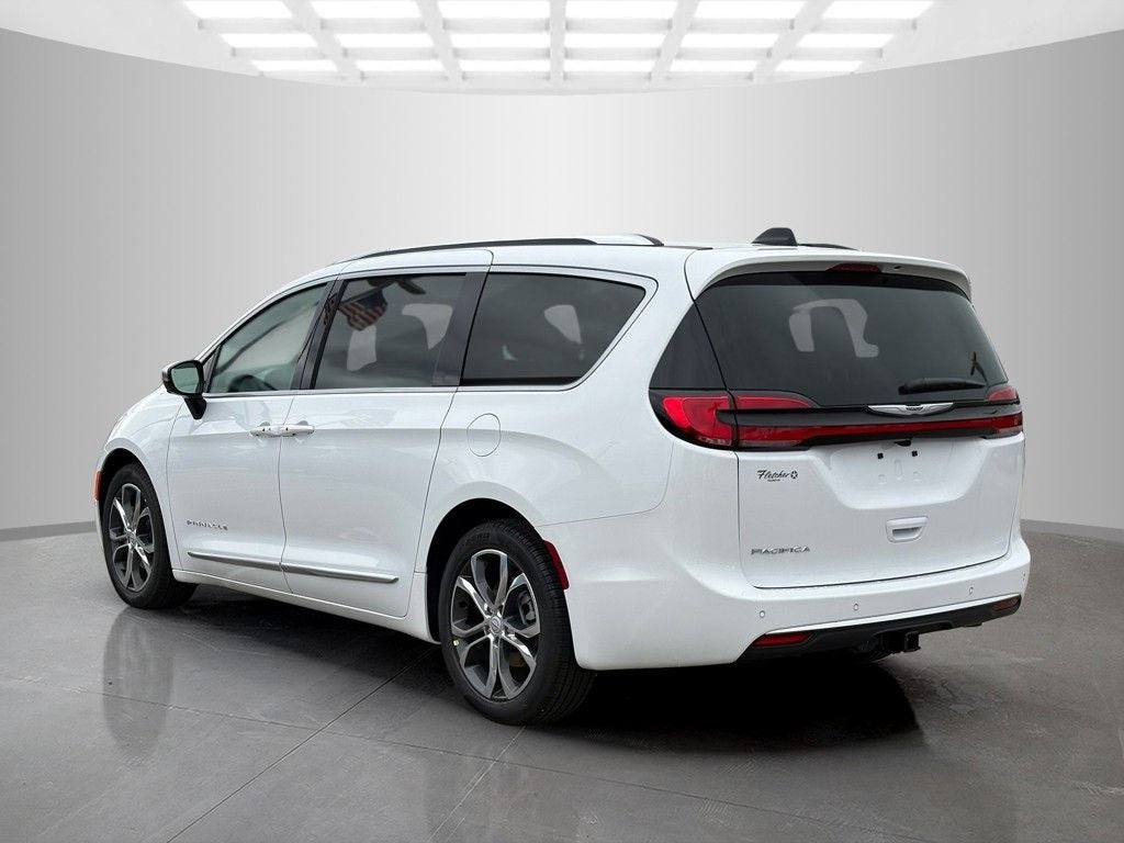2026 Chrysler Pacifica Pinnacle