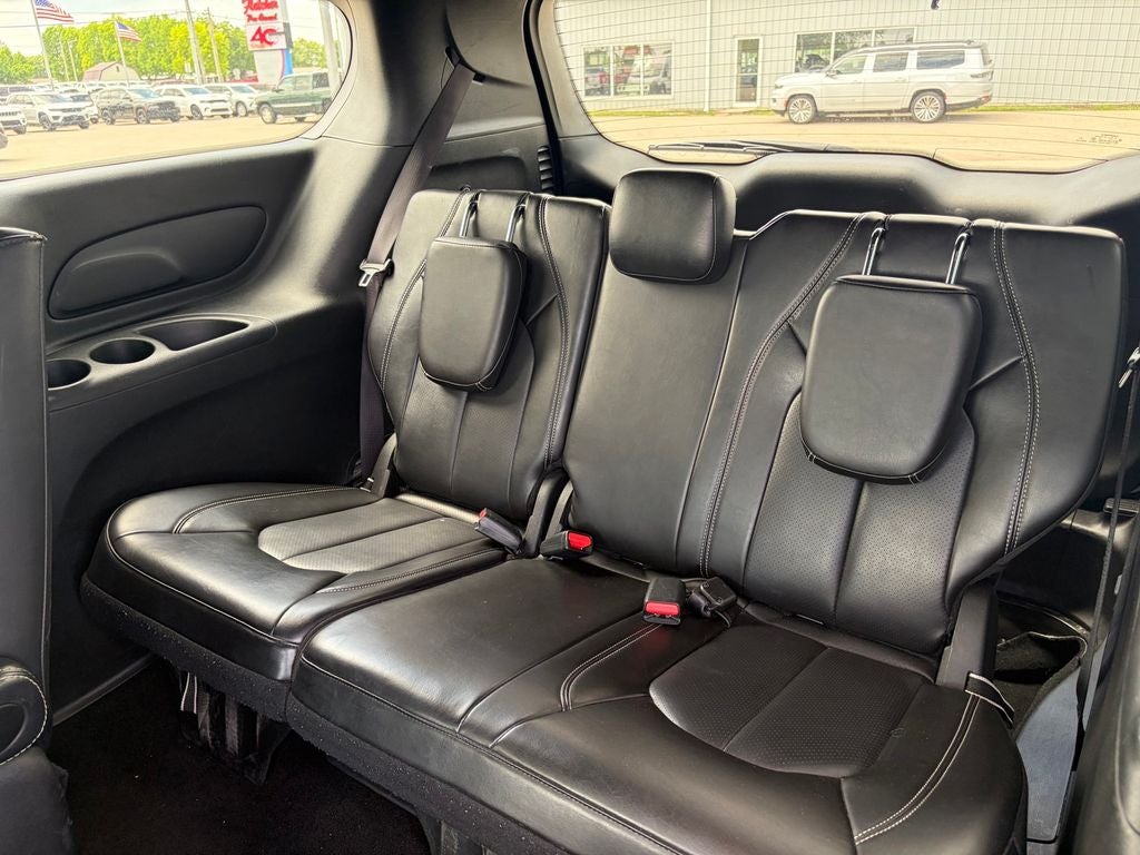 2024 Chrysler Pacifica Hybrid Select S Appearance
