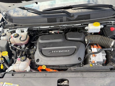 2024 Chrysler Pacifica Hybrid Select S Appearance
