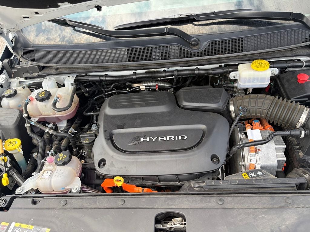 2024 Chrysler Pacifica Hybrid Select S Appearance