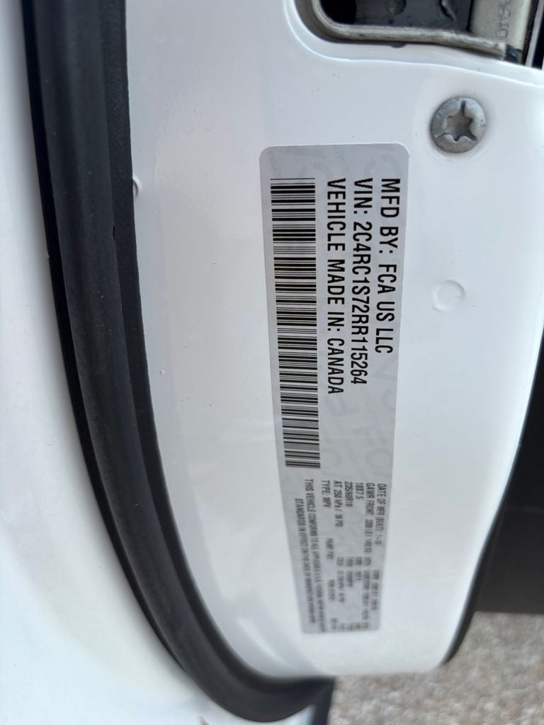 2024 Chrysler Pacifica Hybrid Select S Appearance