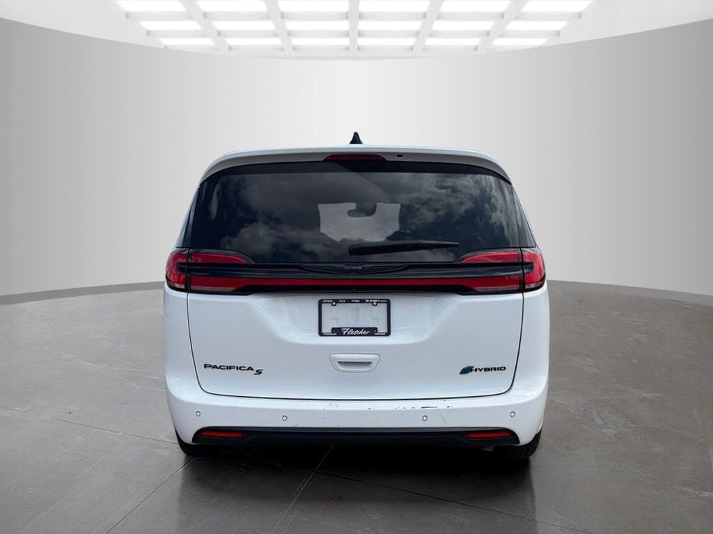 2024 Chrysler Pacifica Hybrid Select S Appearance