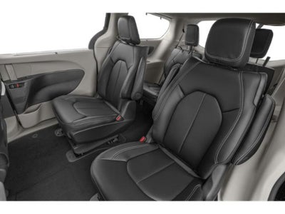2024 Chrysler Pacifica Hybrid Select S Appearance