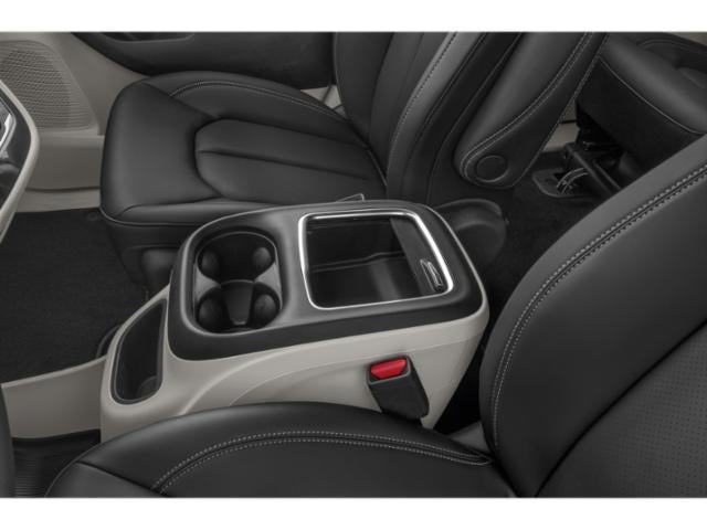 2024 Chrysler Pacifica Hybrid Select S Appearance