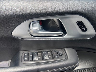 2024 Chrysler Pacifica Hybrid Select S Appearance