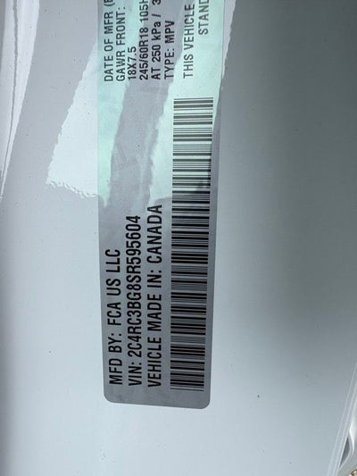 2025 Chrysler Pacifica Select