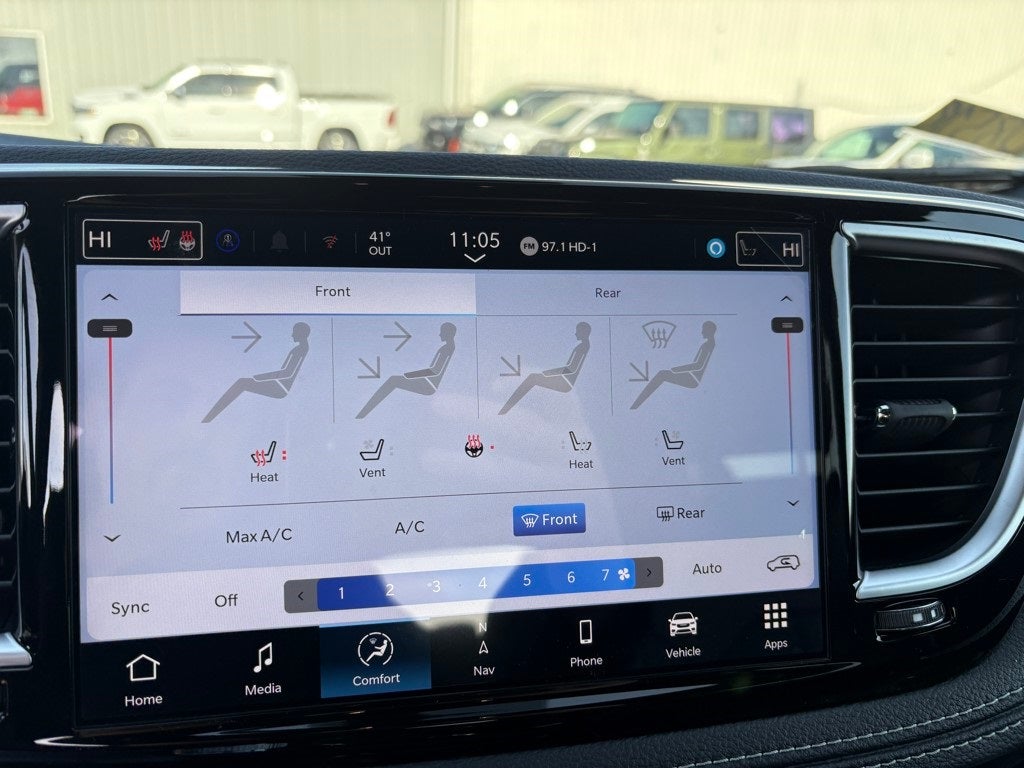 2026 Chrysler Pacifica Limited