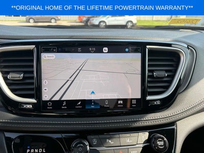 2027 Chrysler Pacifica Limited