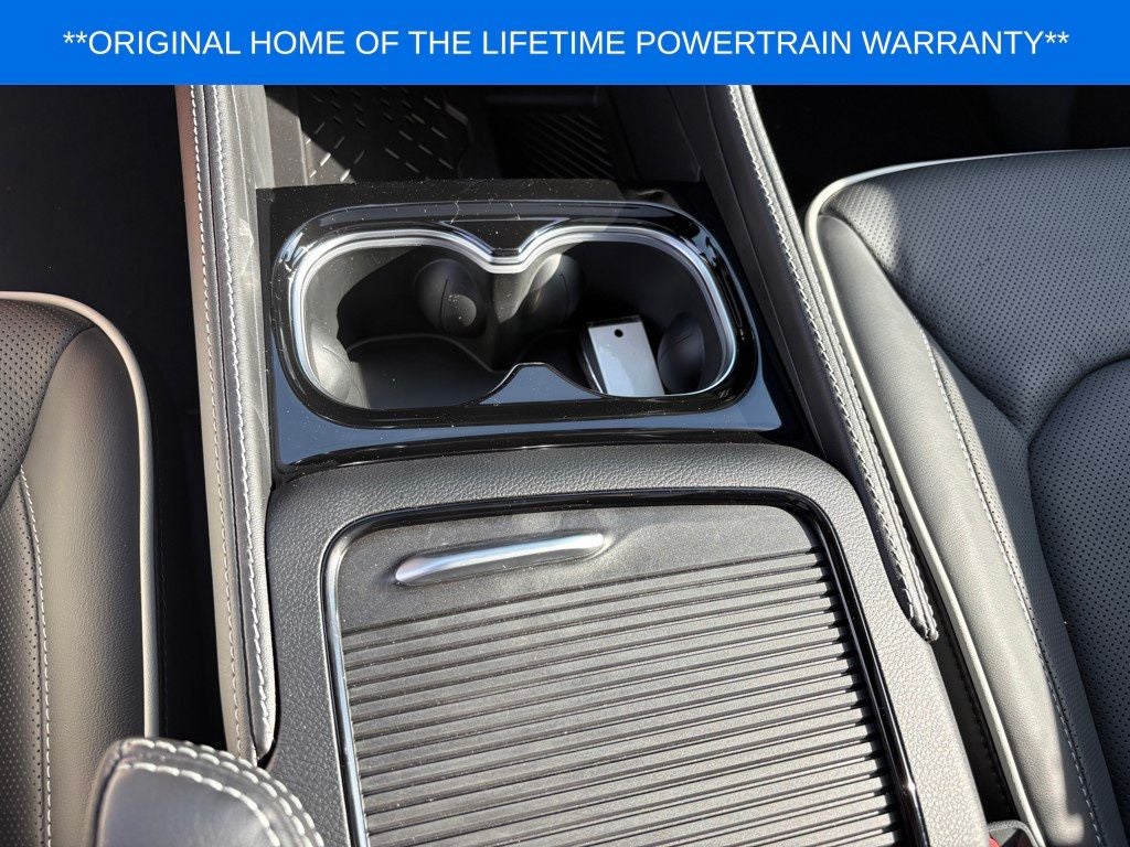 2027 Chrysler Pacifica Limited