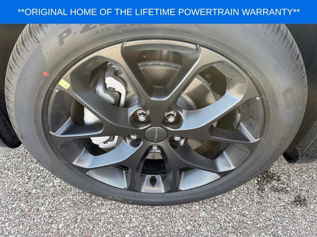 2027 Chrysler Pacifica Limited