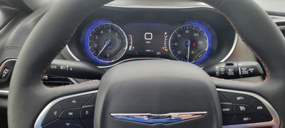 2025 Chrysler Pacifica Pinnacle