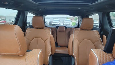 2025 Chrysler Pacifica Pinnacle