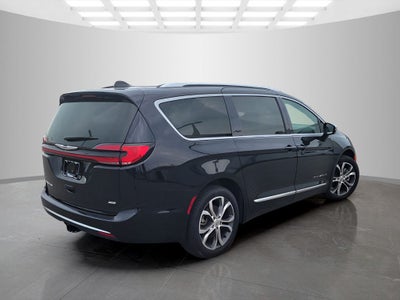 2025 Chrysler Pacifica Pinnacle