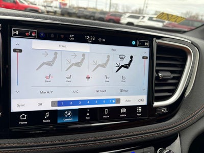 2026 Chrysler Pacifica Pinnacle